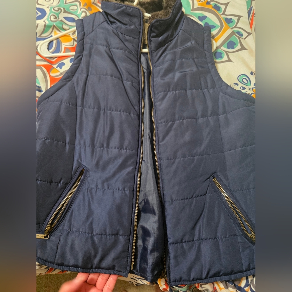 Women's Navy Quilted Vest